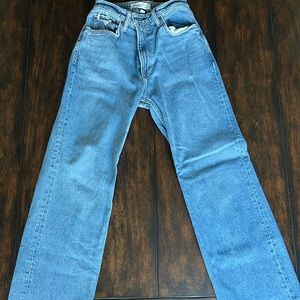 Abercrombie High Rise 90s Relaxed Jean